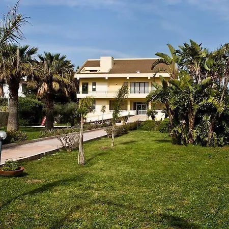 Otel Fontebrera 2*